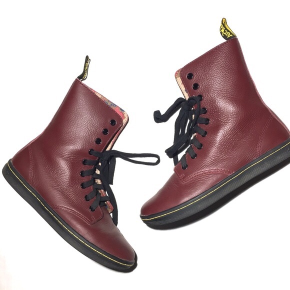 Dr. Martens Shoes - Dr Martens Stratford Leather Boots